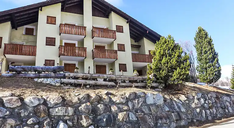 Holiday home in Madulain