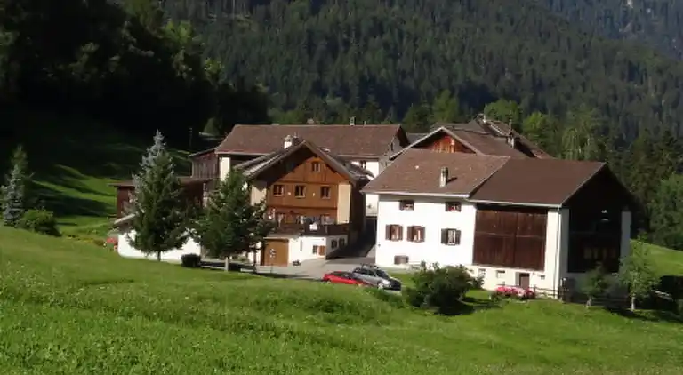 Semesterbostad i Tarasp