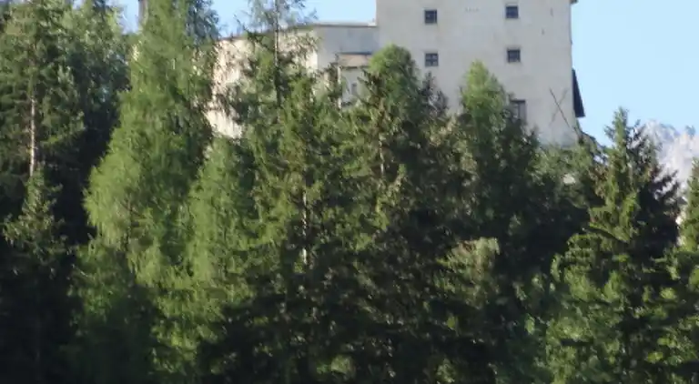 Semesterbostad i Tarasp