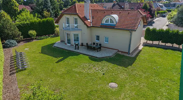 Ferienhaus in Dolní Chabry