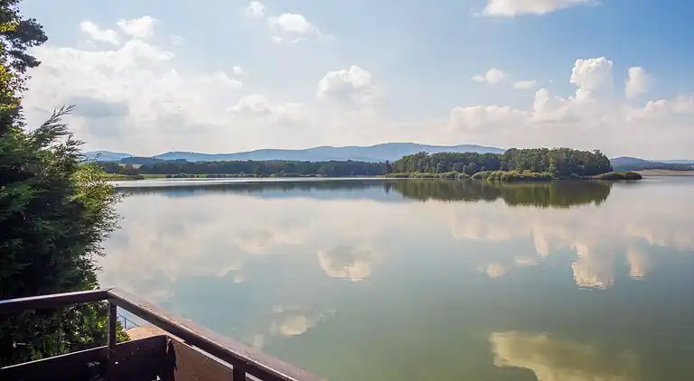 Feriebolig i Dehtáře