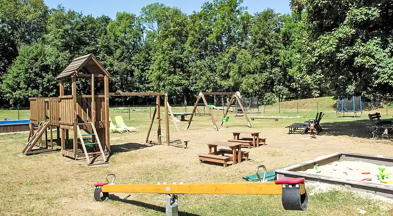 Holiday home in Stárkov