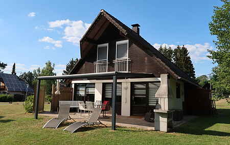 Villa in Feriendorf Silbersee