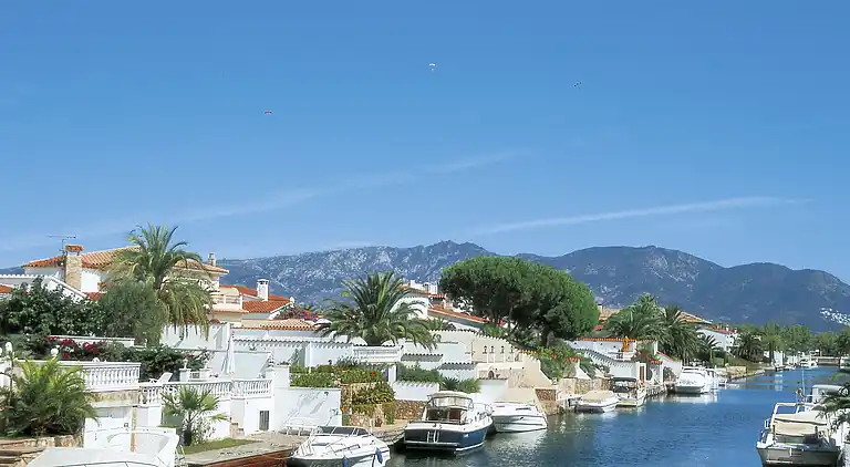 Holiday home in Castelló d'Empúries