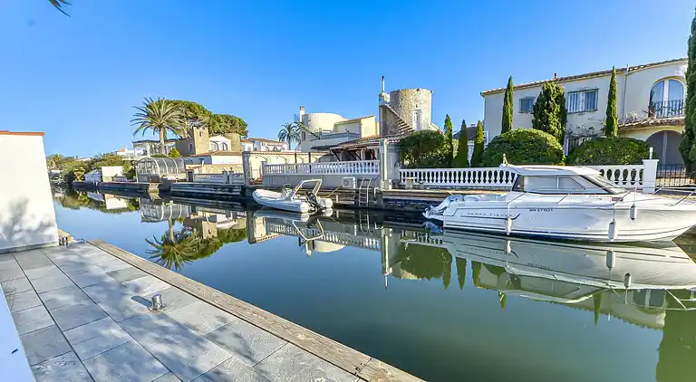 Feriebolig i Castelló d'Empúries