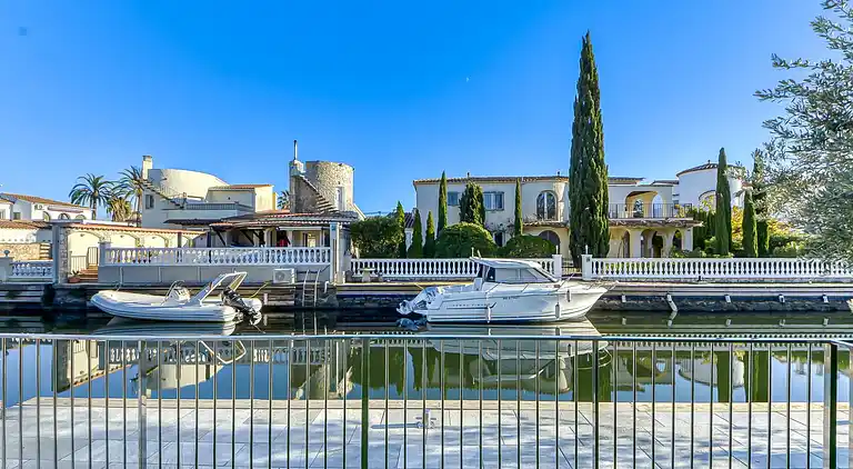 Feriebolig i Castelló d'Empúries