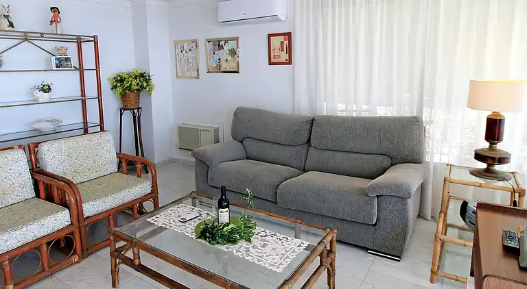 Holiday home in Poniente