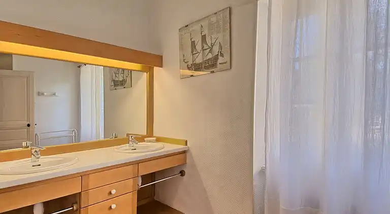 Semesterbostad i Grez-Neuville