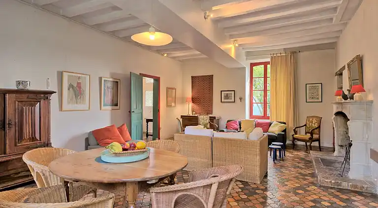 Semesterbostad i Grez-Neuville