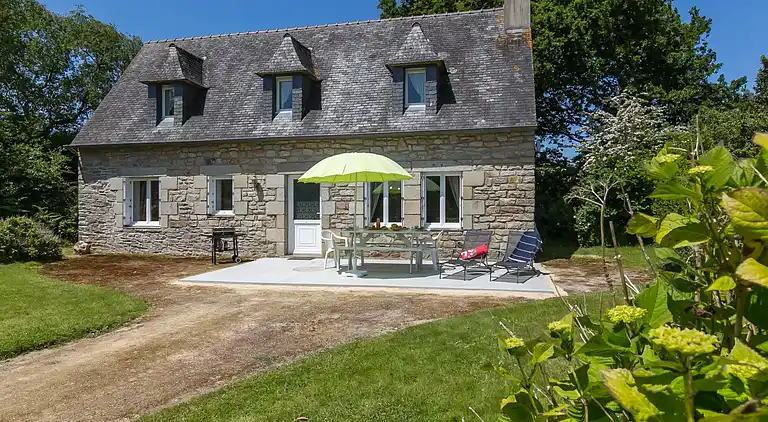 Holiday home in Sizun