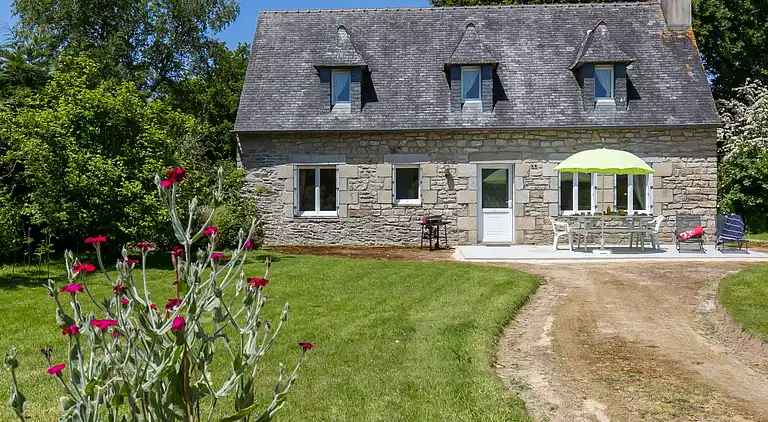 Holiday home in Sizun