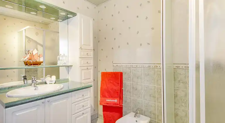 Holiday home in Saint-Lunaire