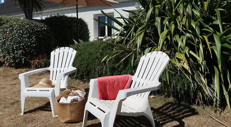 Holiday home in Peumerit