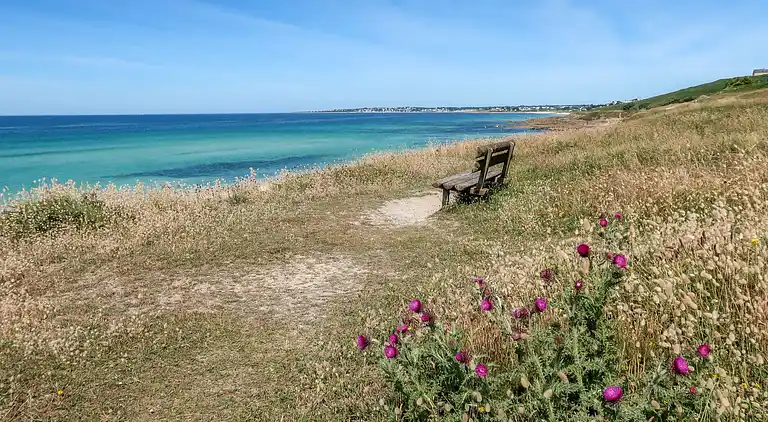 Holiday home in Peumerit