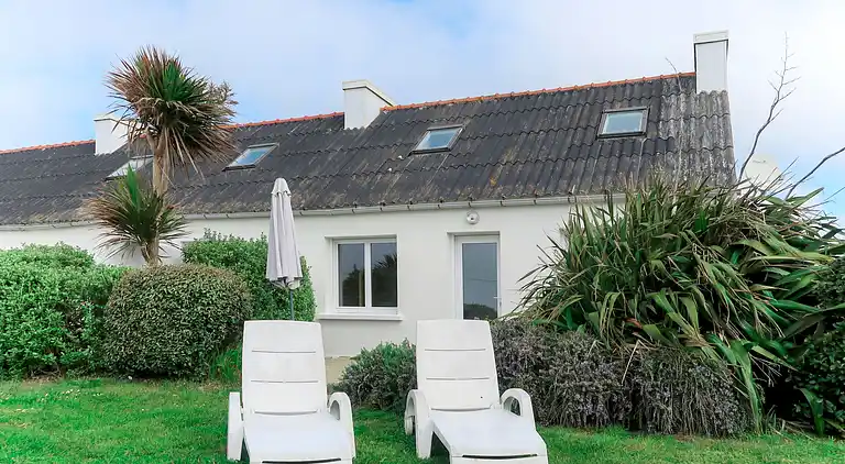 Holiday home in Peumerit