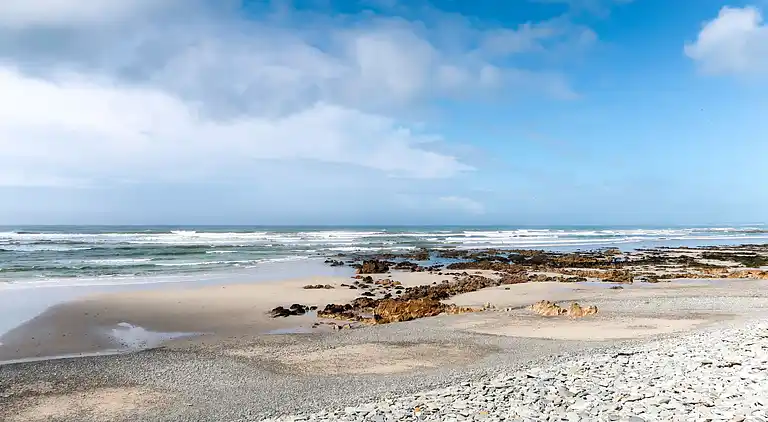 Holiday home in Peumerit