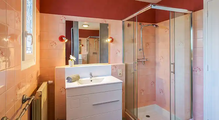 Holiday home in Peumerit