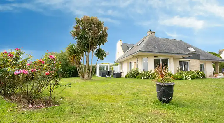 Holiday home in Saint-Pol-de-Léon
