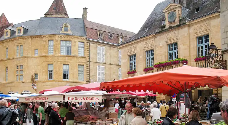 Feriebolig i Marcillac-Saint-Quentin