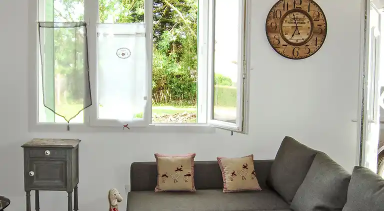 Holiday home in Champs