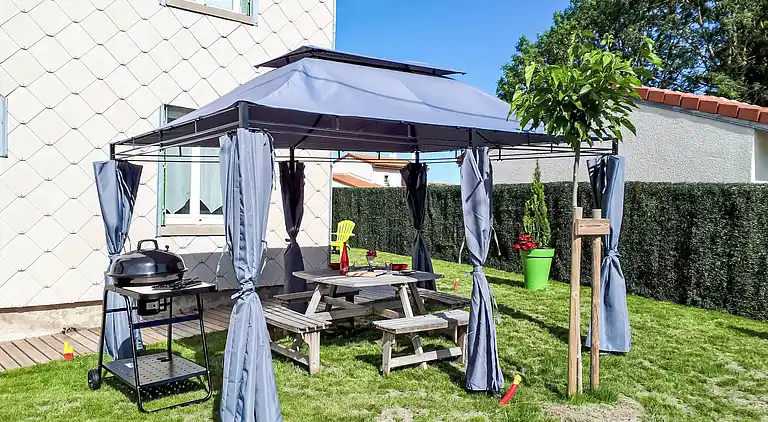 Holiday home in Champs