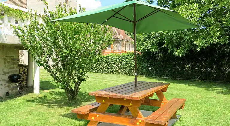 Holiday home in Sully