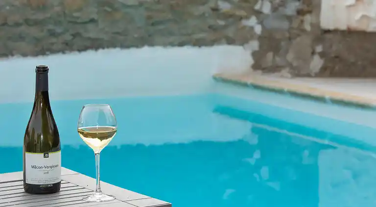 Holiday home in Sully