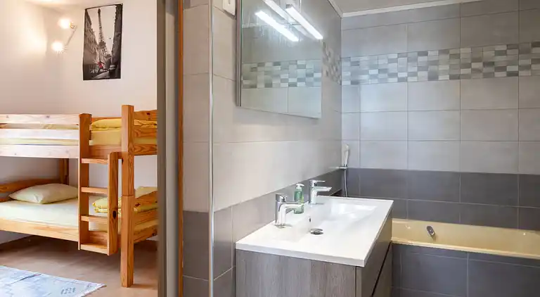 Holiday home in Sully