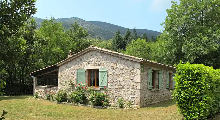 Holiday home in Loubaresse