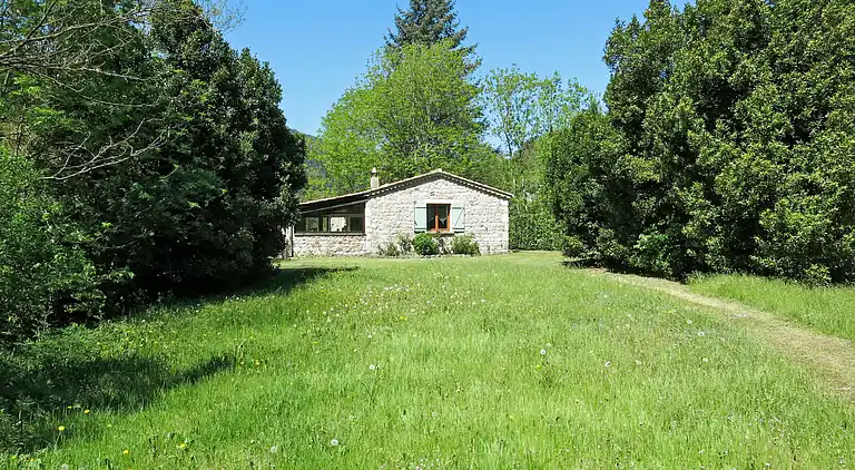 Holiday home in Loubaresse