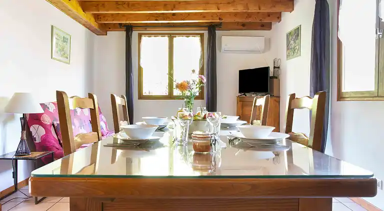 Holiday home in Loubaresse