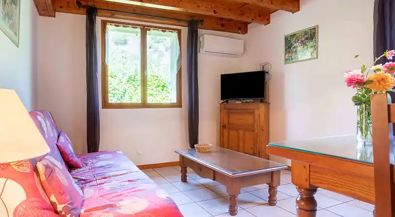 Holiday home in Loubaresse