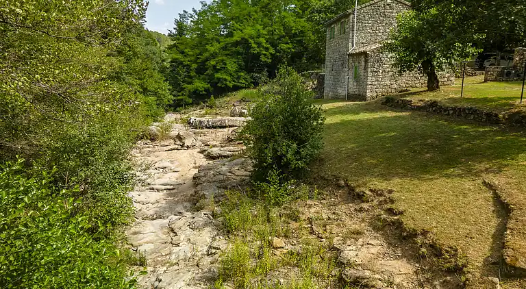 Holiday home in Faugères