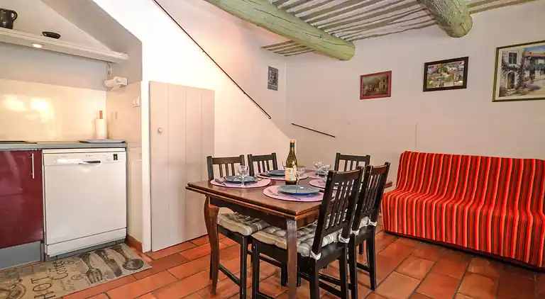 Holiday home in Robion