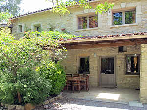 Farm house in Limans