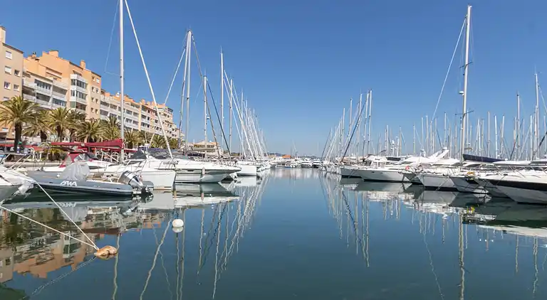 Holiday home in Le Port
