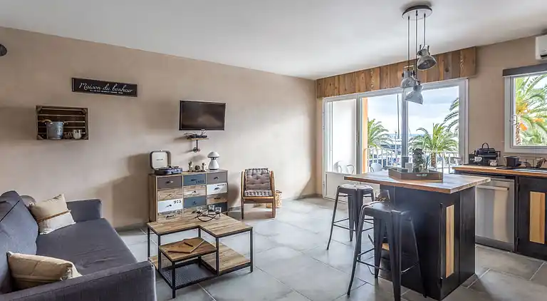 Holiday home in Le Port