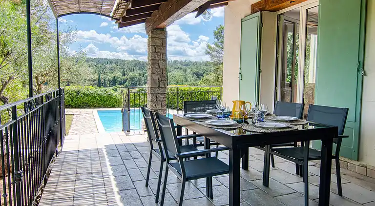 Holiday home in Entrecasteaux