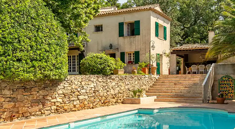 Feriebolig i La Garde-Freinet