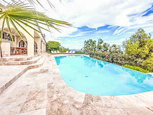 Villa i Roquebrune-sur-Argens