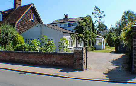 Villa in Marden