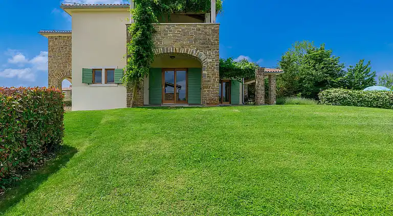 Holiday home in Buje