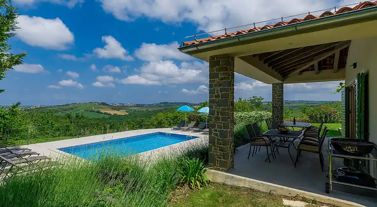 Holiday home in Buje