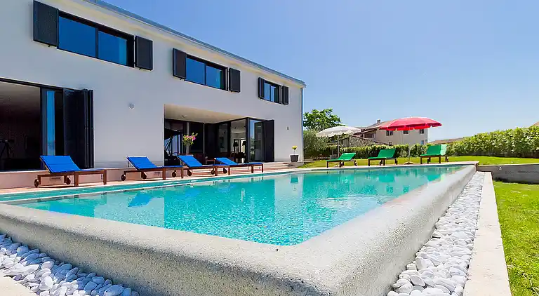 Holiday home in Višnjan