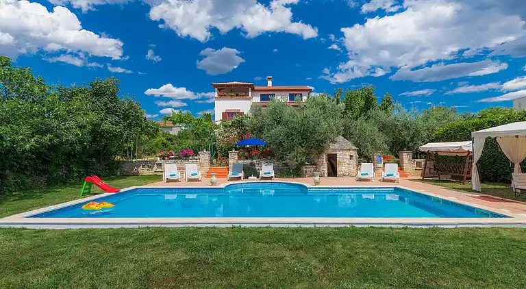 Holiday home in Kanfanar