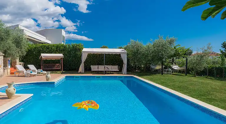 Holiday home in Kanfanar