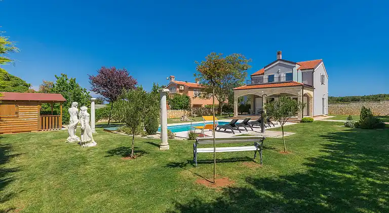 Holiday home in Pula