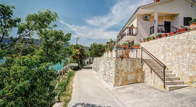 Holiday home in Trget