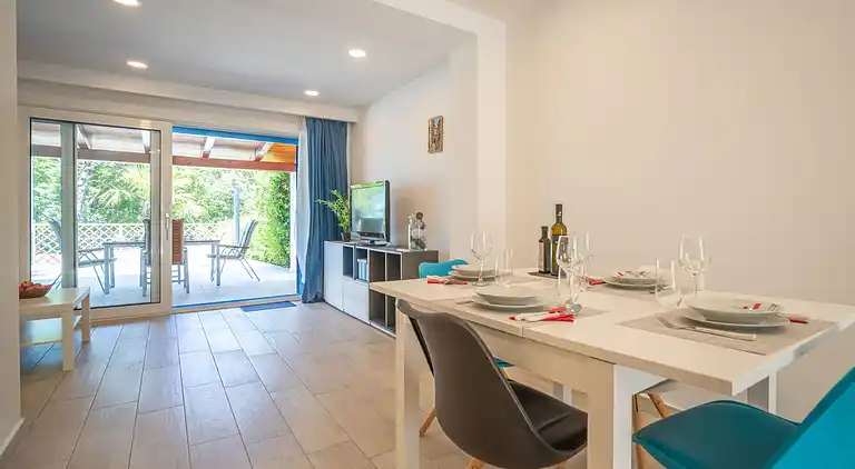 Holiday home in Njivice