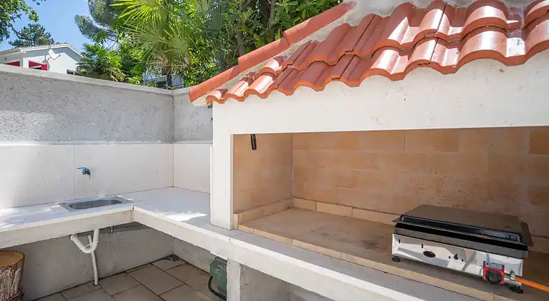 Holiday home in Njivice